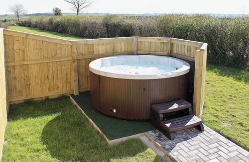 Whitland Cottage | 4 bedroom accommodation in Tavernspite