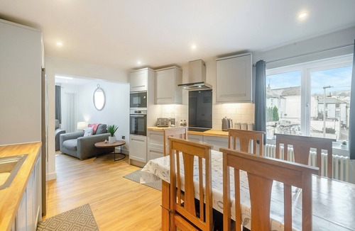 Teignmouth Cottage | 4 bedroom accommodation in Teignmouth