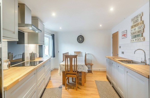 Teignmouth Cottage | 4 bedroom accommodation in Teignmouth
