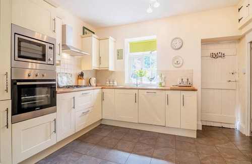 Hay on Wye Cottage | 4 bedroom accommodation in Hay-on-Wye