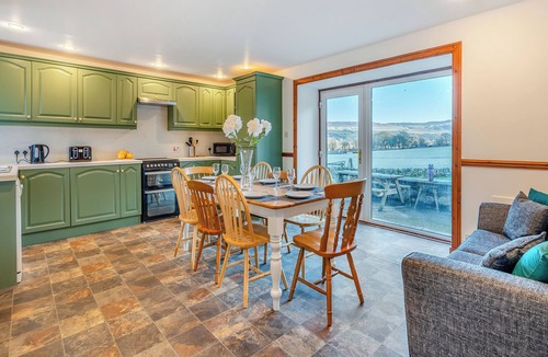 Pitlochry Cottage | 4 bedroom accommodation in Pitlochry