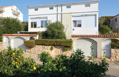 Zavalatica House | 4 bedroom accommodation in Zavalatica
