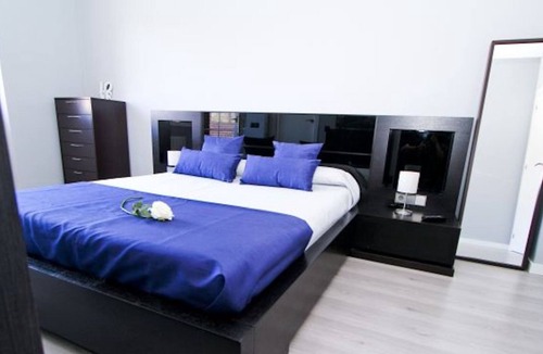 Cambrils Ski Chalet | 4 bedroom accommodation in Cambrils