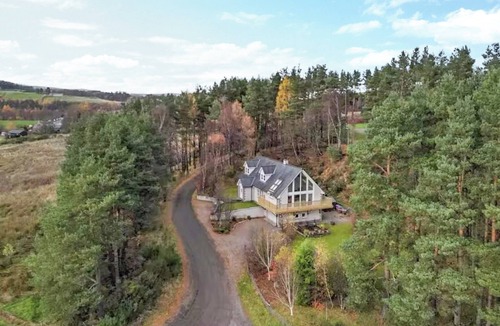 Aberlour Cottage | 4 bedroom accommodation in Aberlour