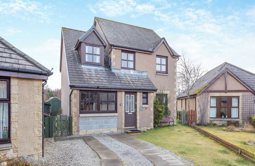 Aviemore Cottage | 4 bedroom accommodation in Aviemore