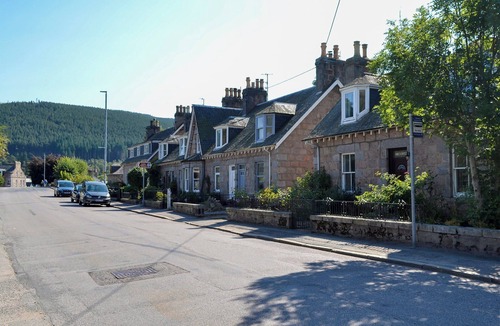 Ballater Cottage | 4 bedroom accommodation in Ballater