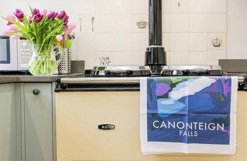 Heligan Cottage | 4 bedroom accommodation in Christow