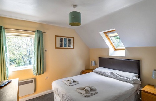 Farley Cabin | 4 bedroom accommodation in Oakamoor