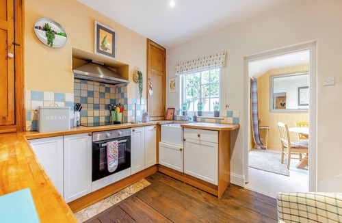 Stamford Cottage | 4 bedroom accommodation in Stamford