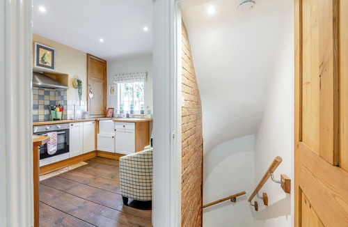 Stamford Cottage | 4 bedroom accommodation in Stamford