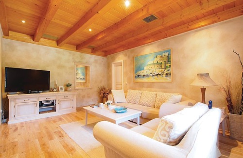 Konavle House | 4 bedroom accommodation in Vitaljina