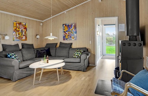 Frolunde House | 4 bedroom accommodation in Slagelse