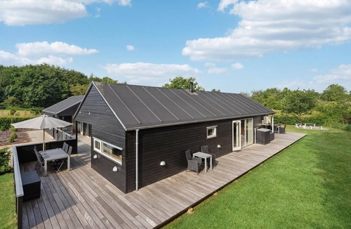 Arrild House | 4 bedroom accommodation in Toftlund