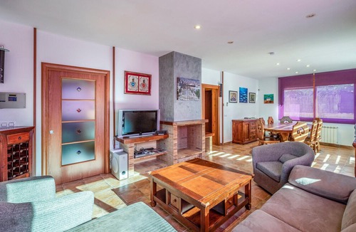 La Goba House | 4 bedroom accommodation in Vidreres