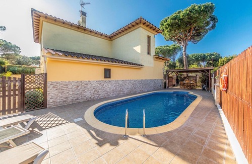 La Goba House | 4 bedroom accommodation in Vidreres
