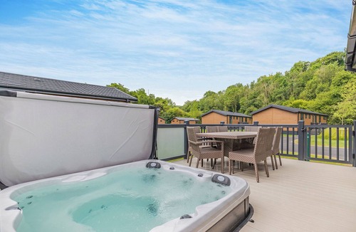 Caerwys Ski Chalet | 4 bedroom accommodation in Caerwys