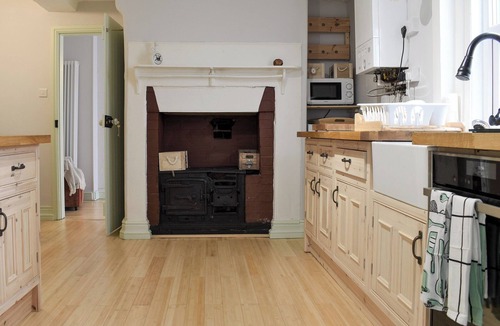 Dawlish Cottage | 4 bedroom accommodation in Dawlish