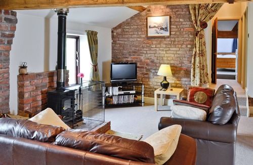 Helsby Cottage | 4 bedroom accommodation in Alvanley, Chester
