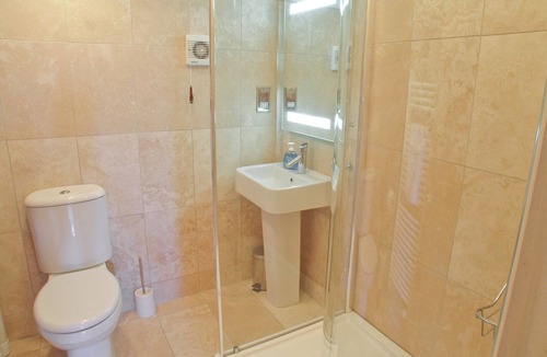 Helsby Cottage | 4 bedroom accommodation in Alvanley, Chester