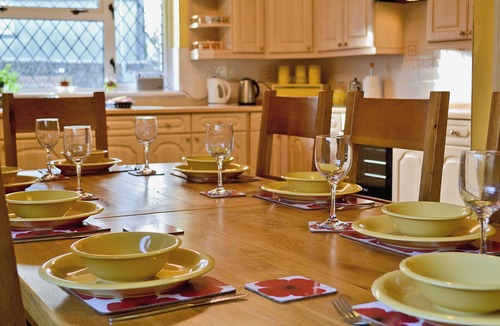 Kilgetty Cottage | 4 bedroom accommodation in Kilgetty, Dyfed