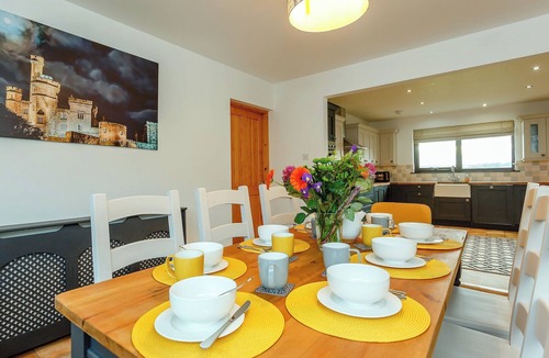 Lairg Cottage | 4 bedroom accommodation in Linside