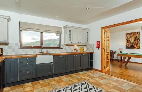 Lairg Cottage | 4 bedroom accommodation in Linside