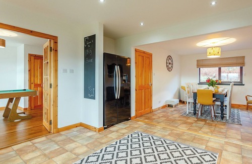 Lairg Cottage | 4 bedroom accommodation in Linside