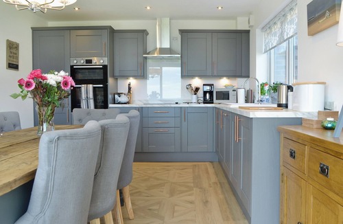 Montrose Cottage | 4 bedroom accommodation in Montrose