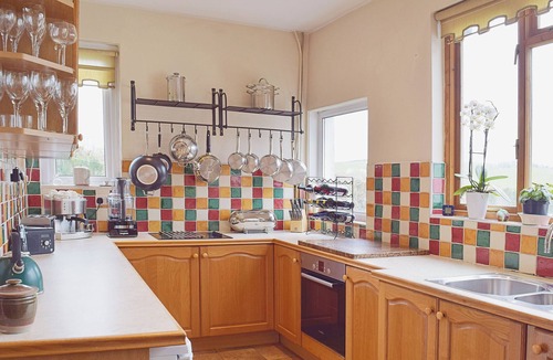 Narberth Cottage | 4 bedroom accommodation in Llanmill, near Narberth