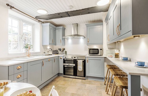 Bacton Cottage | 4 bedroom accommodation in Bacton, Norwich