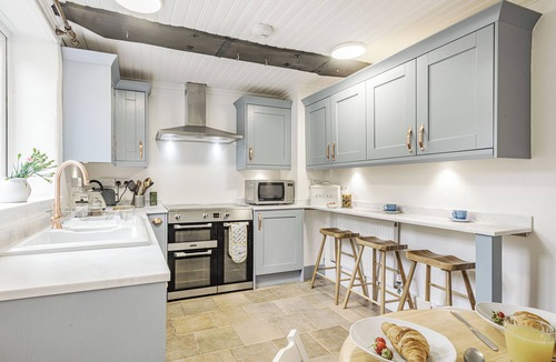 Bacton Cottage | 4 bedroom accommodation in Bacton, Norwich