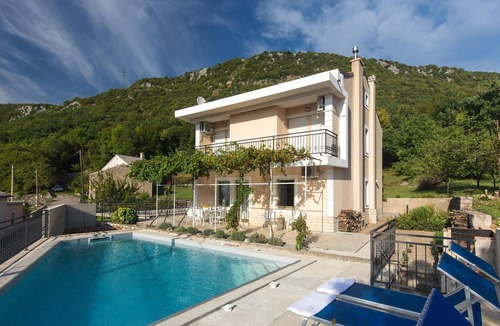 Krizisce House | 4 bedroom accommodation in Krizisce
