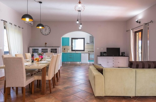 Pavicini House | 4 bedroom accommodation in Pavicini