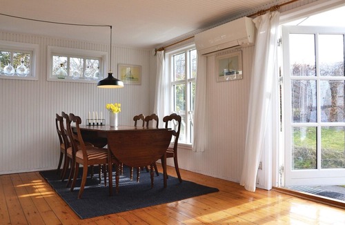 Olsted House | 4 bedroom accommodation in Ølsted