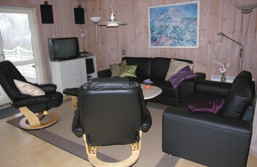 Nordenbro Vesteregn House | 4 bedroom accommodation in Humble