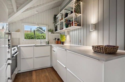 Mommark Strand House | 4 bedroom accommodation in Sydals