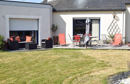 Hillion House | 4 bedroom accommodation in Hillion