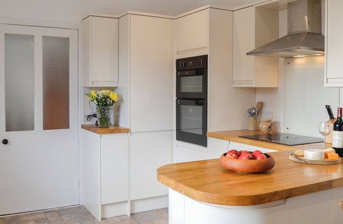 Alford Cottage | 4 bedroom accommodation in Alford