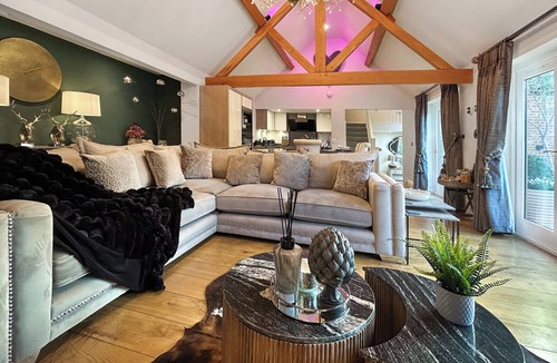 Belton Cottage | 4 bedroom accommodation in Belton