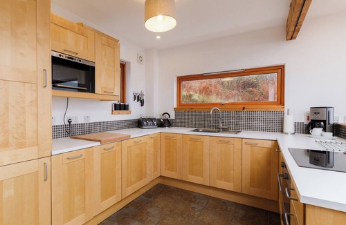 Beinn Orasaigh Cottage | 4 bedroom accommodation in Carbost