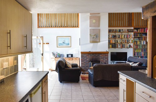Compton Cottage | 4 bedroom accommodation in Compton, near Chichester