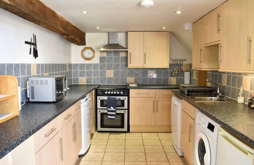 Compton Cottage | 4 bedroom accommodation in Compton, near Chichester