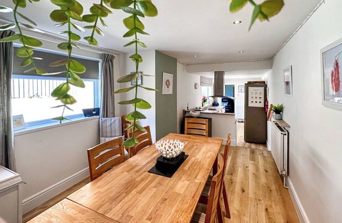 Muston Cottage | 4 bedroom accommodation in Filey