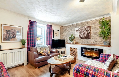 Girvan Cottage | 4 bedroom accommodation in Girvan