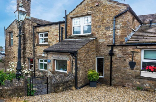 Gayle Cottage | 4 bedroom accommodation in Hawes