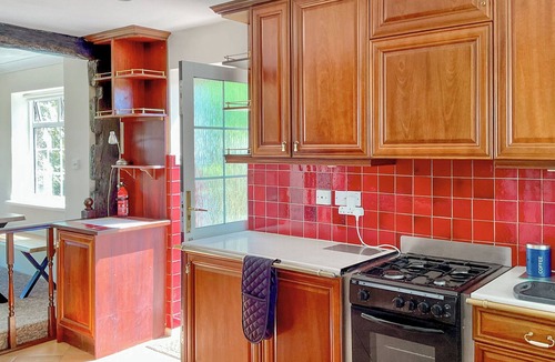 Hamworthy Cottage | 4 bedroom accommodation in Poole