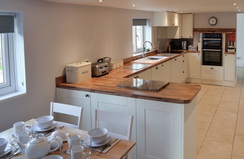 Stalham Cottage | 4 bedroom accommodation in Stalham
