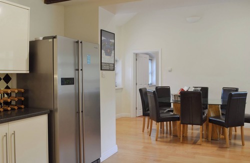 Sugnall Cottage | 4 bedroom accommodation in Standon