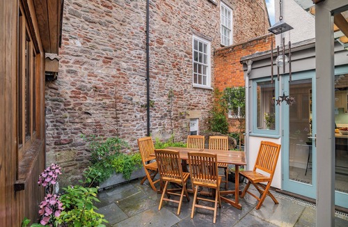 Wells Cottage | 4 bedroom accommodation in Wells