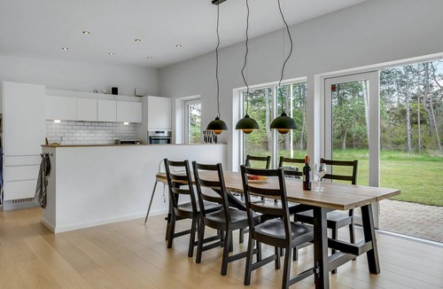 Hoeve Strand House | 4 bedroom accommodation in Asnæs